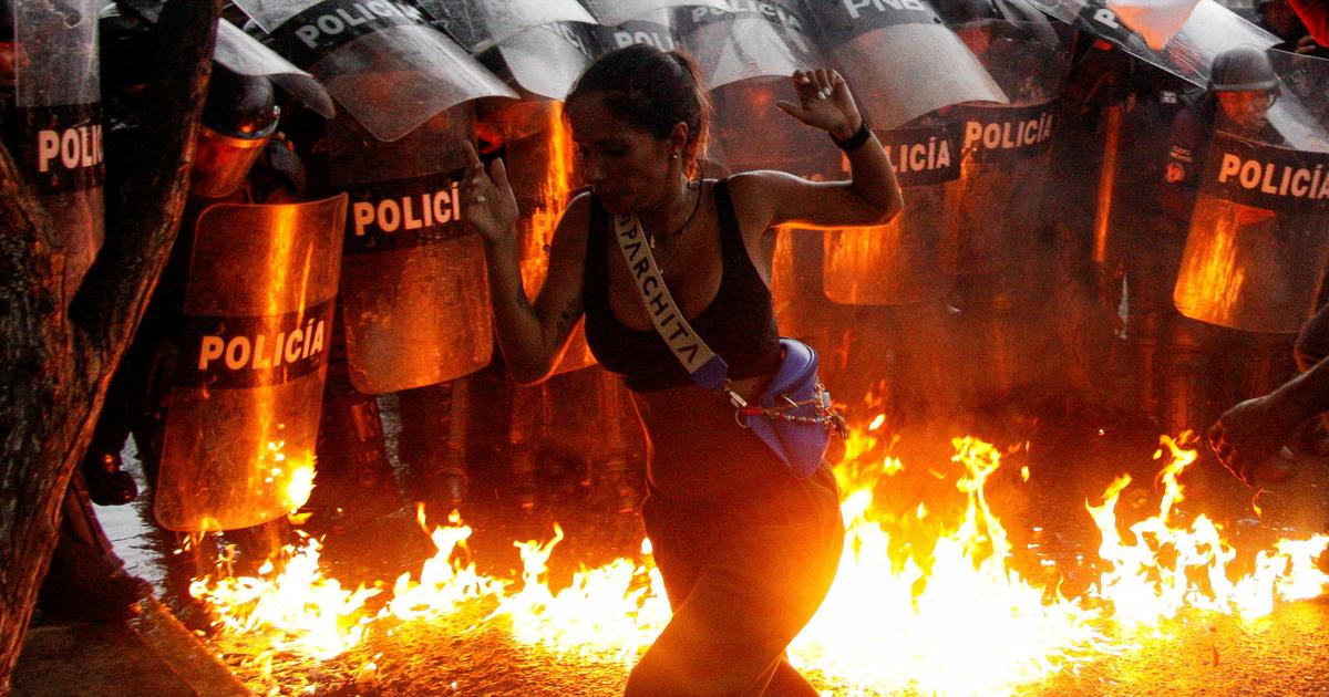 Venezuela : onze morts et des centaines d’arrestations après la réélection contestée de Maduro