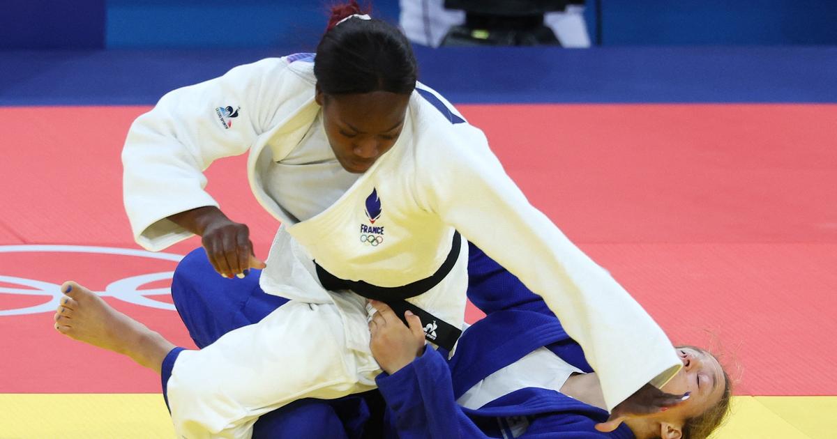 Regarder la vidéo JO - Judo : Clarisse Agbégnénou réussit son entrée en lice dans la douleur
