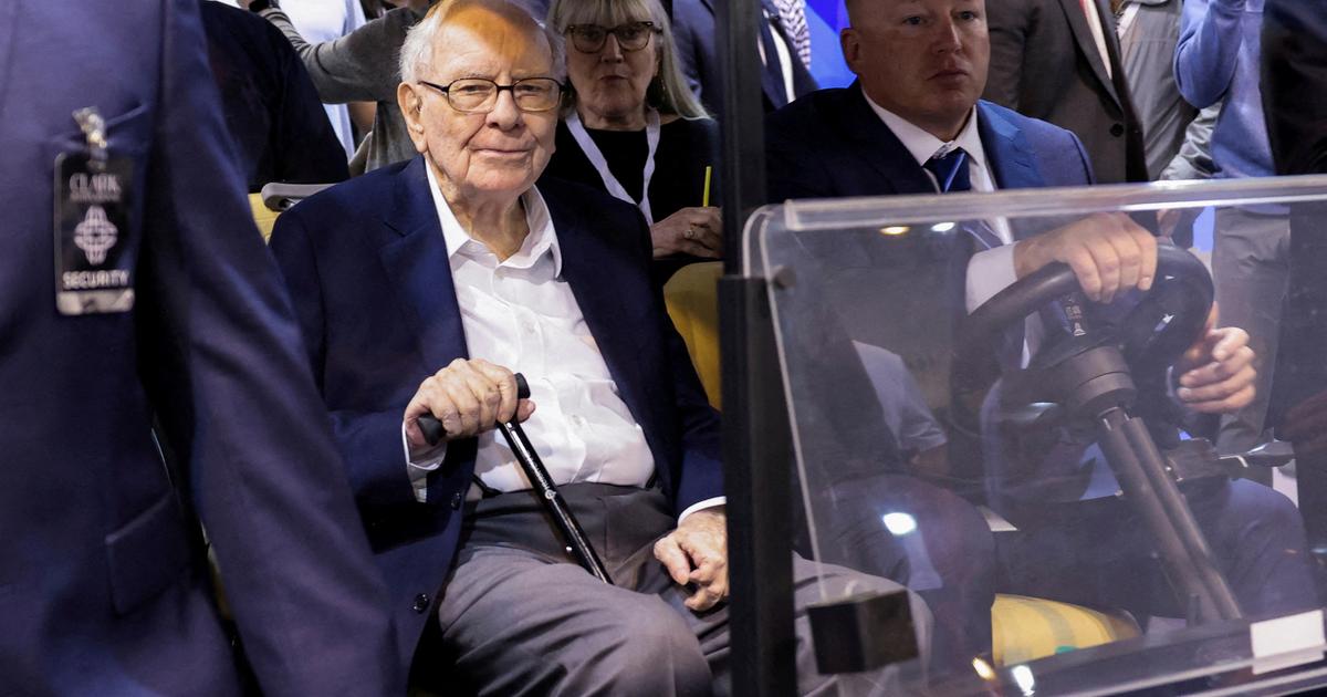 Warren Buffett se déleste de la moitié de ses actions Apple