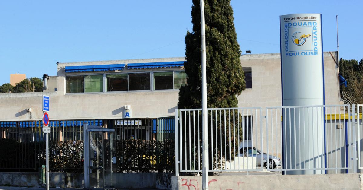 In Marseille, a prisoner escapes from a psychiatric hospital during a transfer