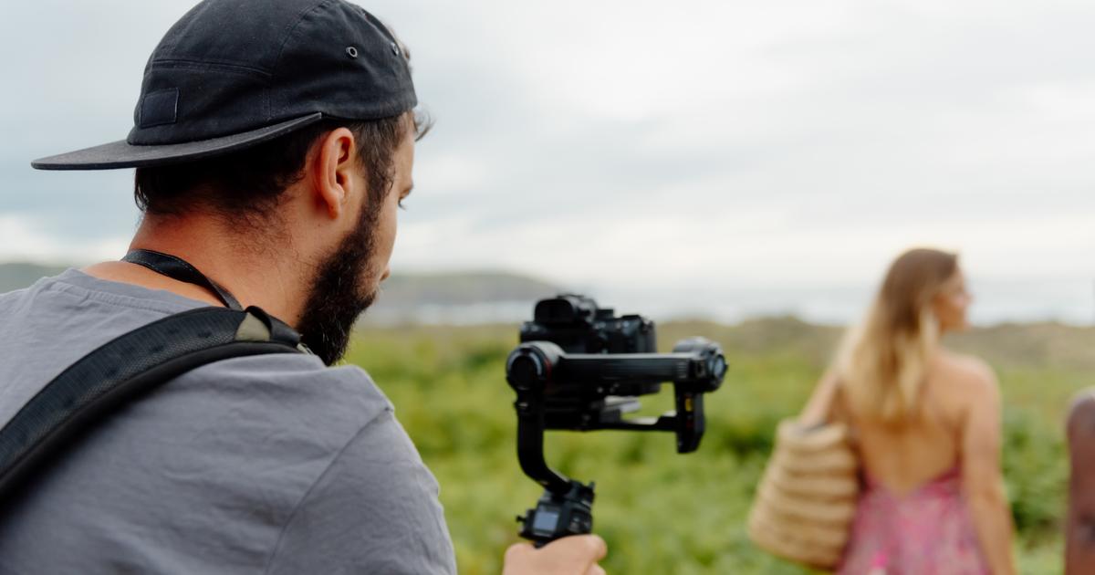 Réalisateurs, cadreurs, ingénieurs du son… comment les techniciens donnent vie aux projets fous des youtubeurs