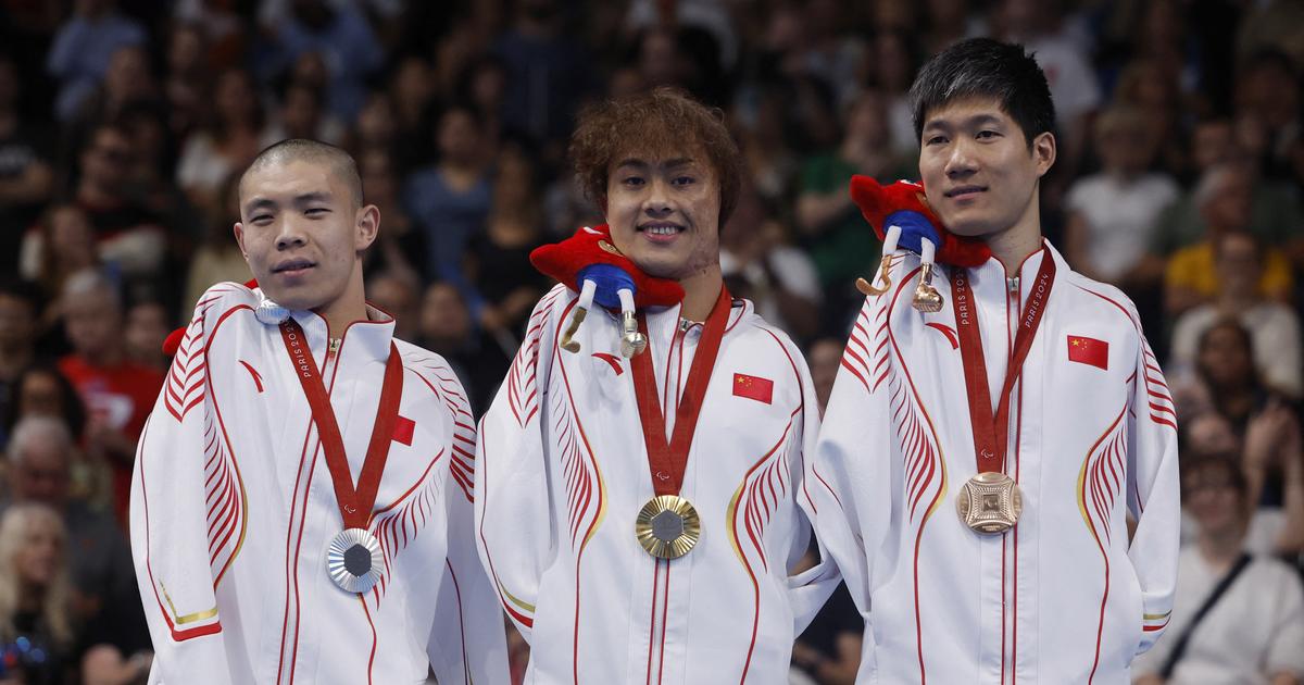 2つの決勝で6つのメダル、中国が50メートル背泳ぎで圧勝