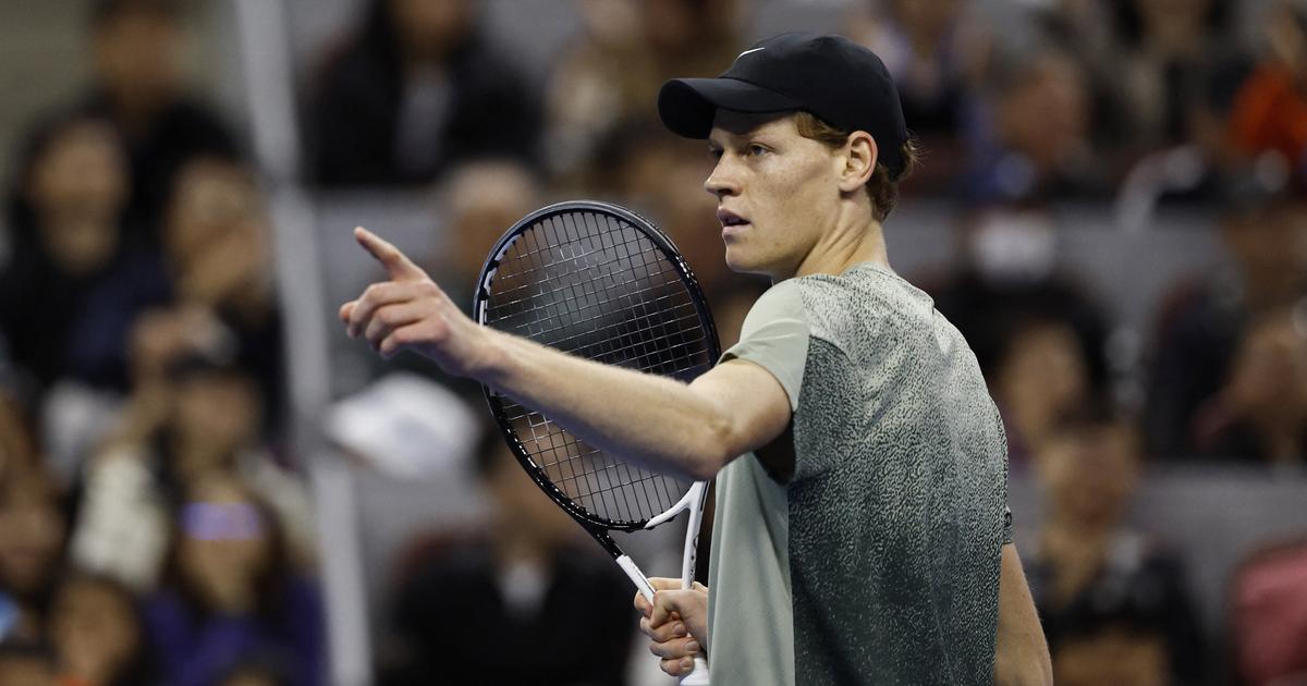 Regarder la vidéo Tennis : entrée en lice sereine pour Jannik Sinner à Shanghaï