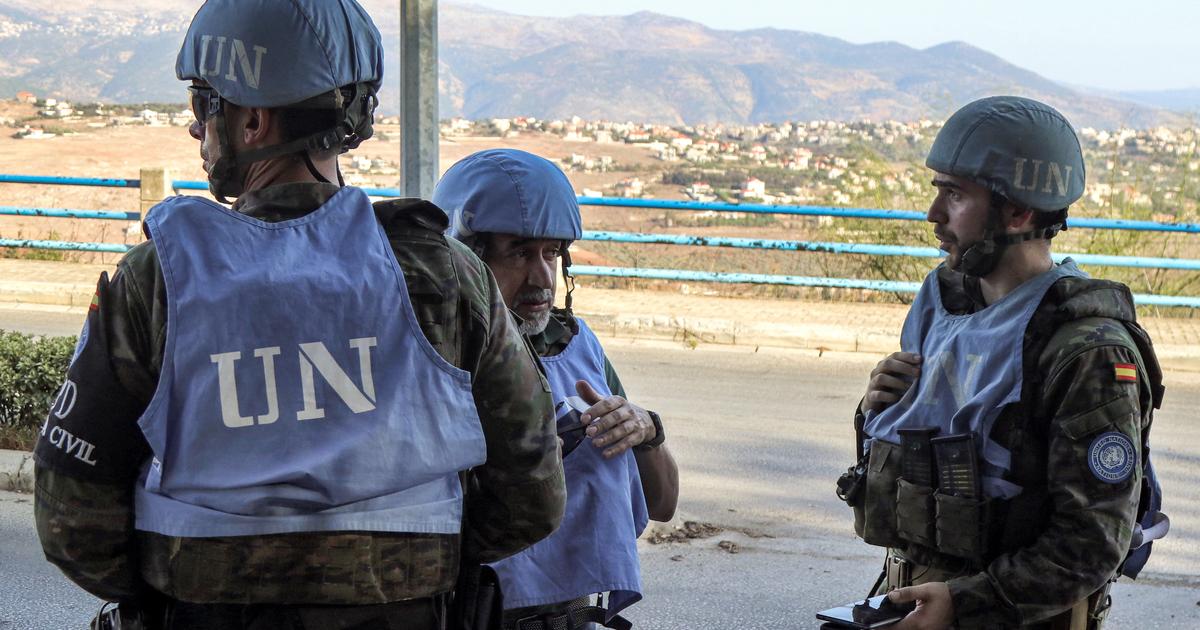 In Libanon beschuldigen vredestroepen Israël van “gedwongen toegang” tot een van zijn locaties, wat Israël het belang ervan bagatelliseert.