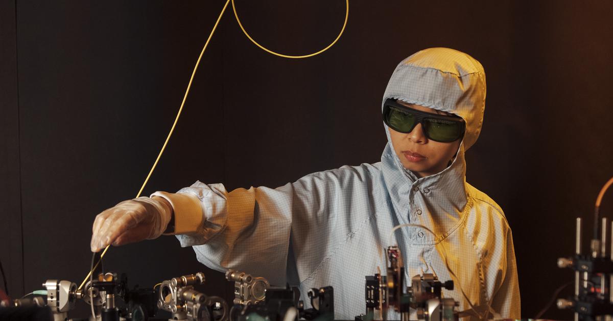 Quandela accélère la production de ses ordinateurs quantiques