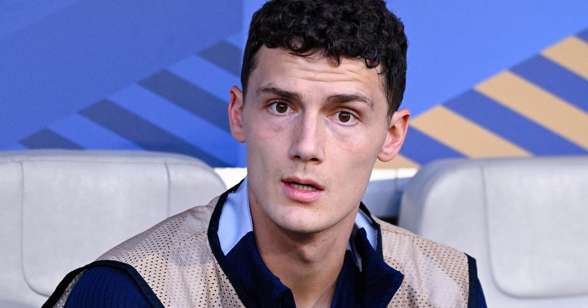 «C’est lui le boss»: écarté des Bleus, Pavard «n’abandonne pas» et «respecte» les choix de Deschamps