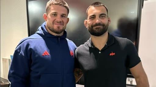 Regarder la vidéo XV de France : Benoît Saint-Denis rend visite aux Bleus à Marcoussis