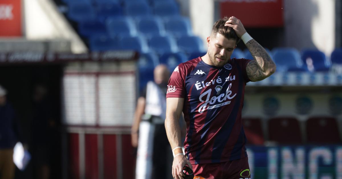 Top 14 : après avoir claqué la porte du XV de France, Jalibert titulaire avec l’UBB