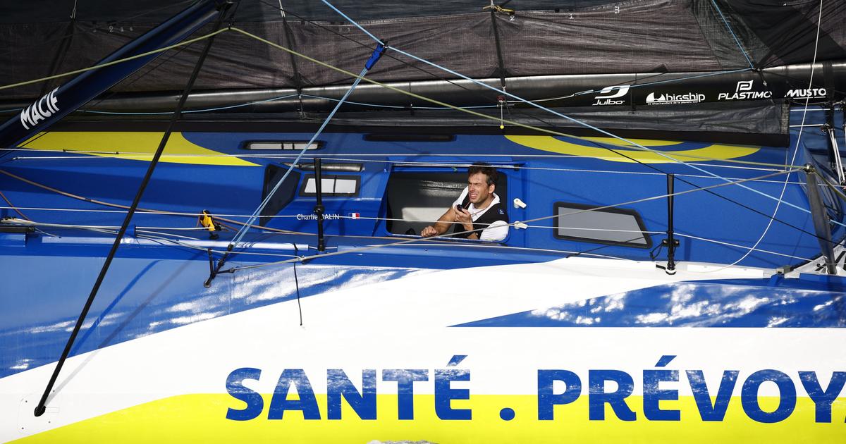 Regarder la vidéo Vendée Globe: Dalin reprend un peu d'avance sur Ruyant, nouveau record pour Richomme, le classement à 7h