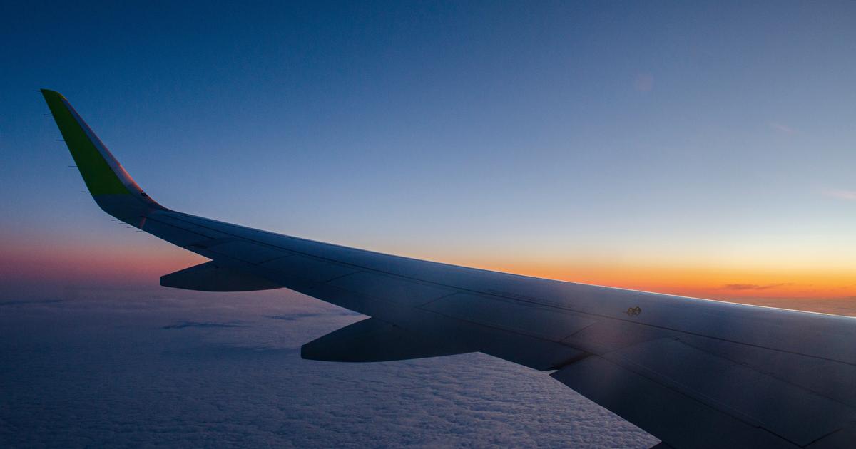 ロシア機、トゥルキエに避難、着陸時にエンジン火災