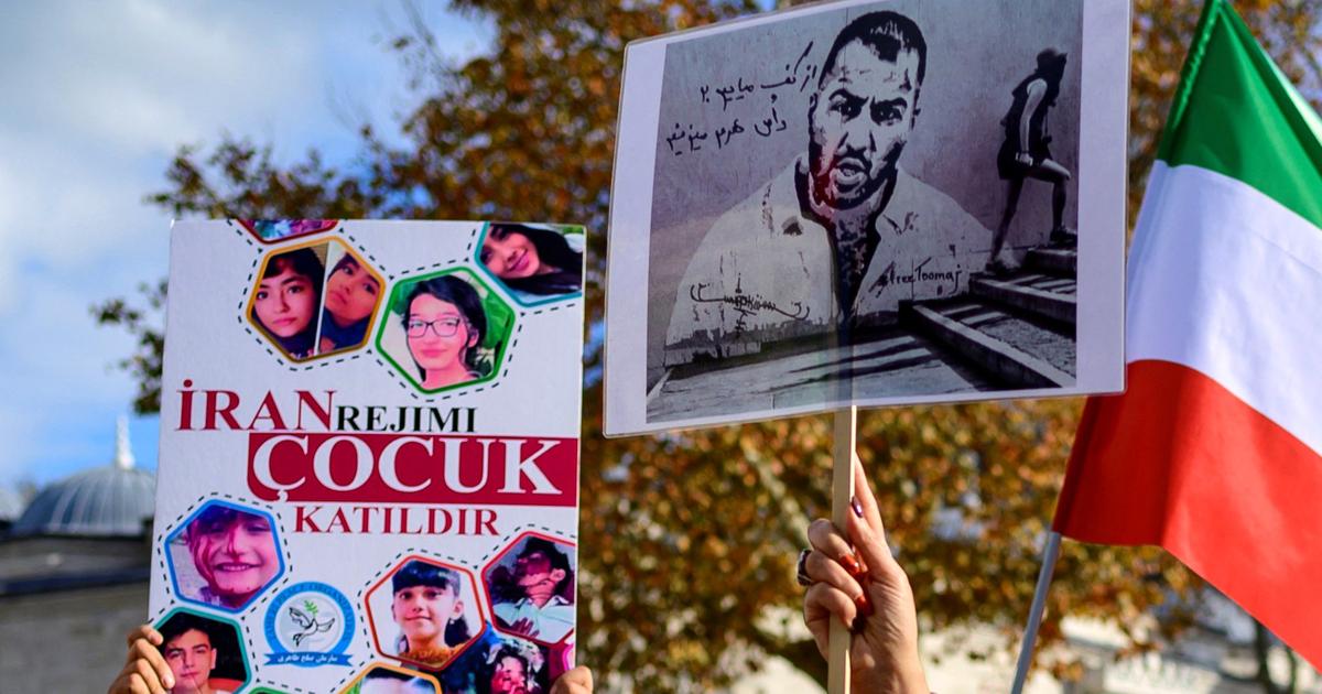 イランではラッパーのトゥーマジ・サレヒ氏が刑期を終えて釈放された