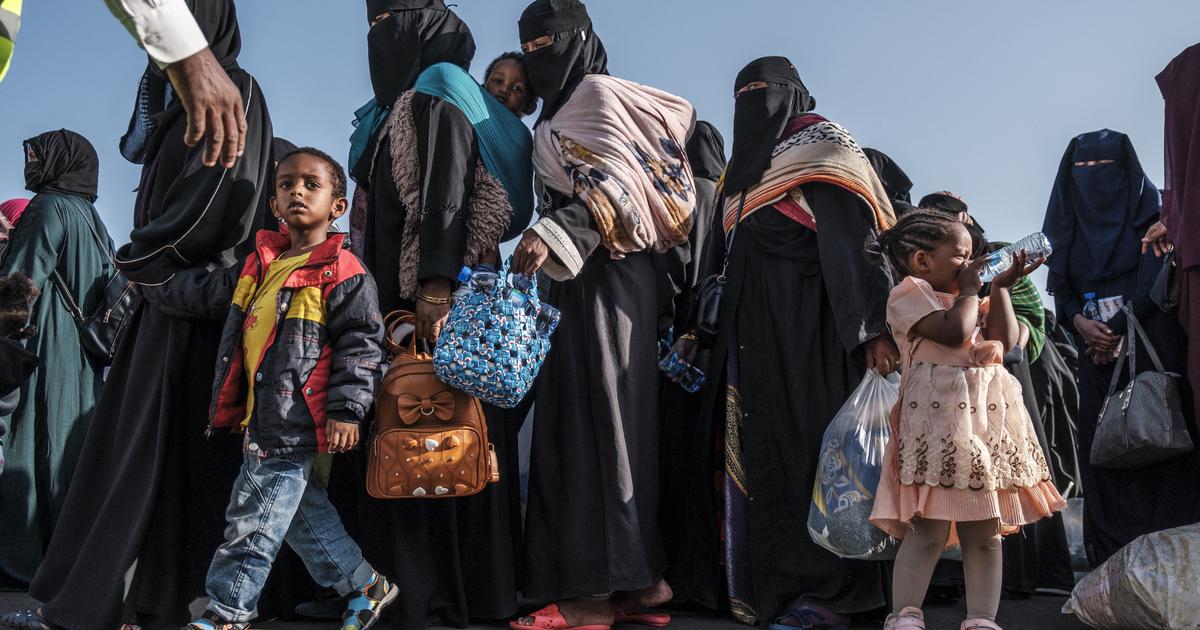 サウジアラビアで、ケニア人のシングルマザーたちが国外退去を求める闘い