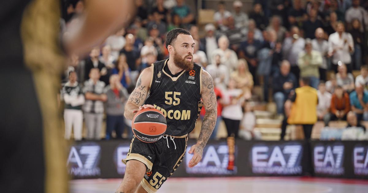 Regarder la vidéo Basket : Monaco s'offre une promenade face à l'Efes Istanbul en Euroligue