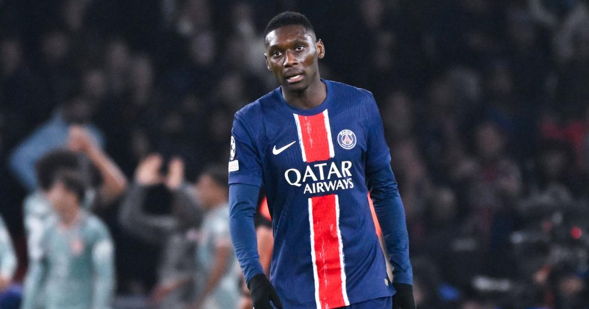 Kolo Muani to Juventus, Vlahovic to PSG?