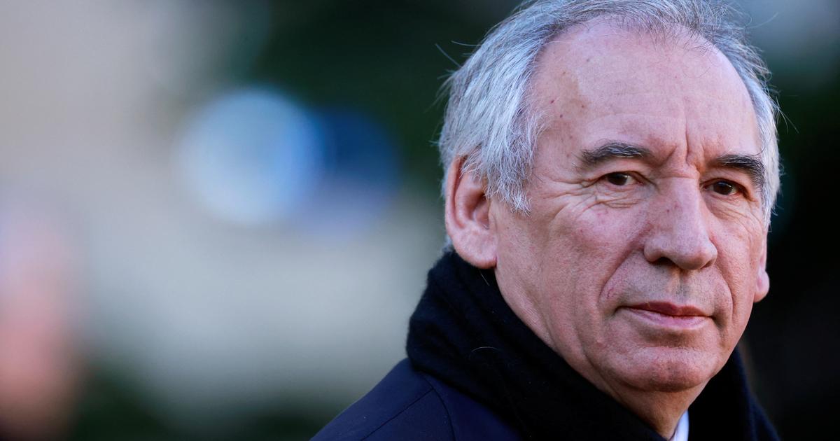 Regarder la vidéo Bayrou reçoit les principaux syndicats agricoles à Matignon