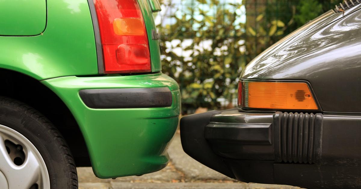 Créneaux parfaits : la méthode efficace d’une monitrice d’auto-école