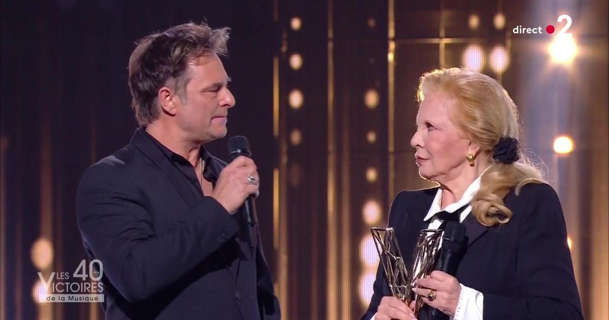 Sylvie Vartan honorée par son fils David Hallyday aux Victoires de la