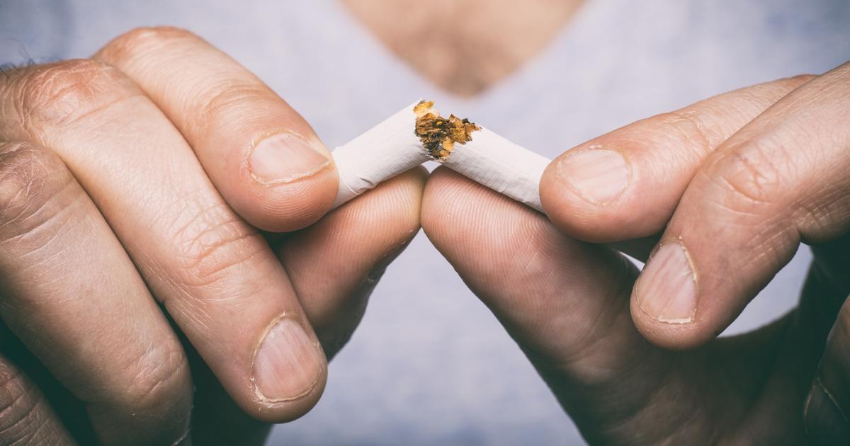 elfbar nachfüll pod läuft aus Guide e cigarette : fonctionnement et utilisation d'une cigarette  électronique main image 1