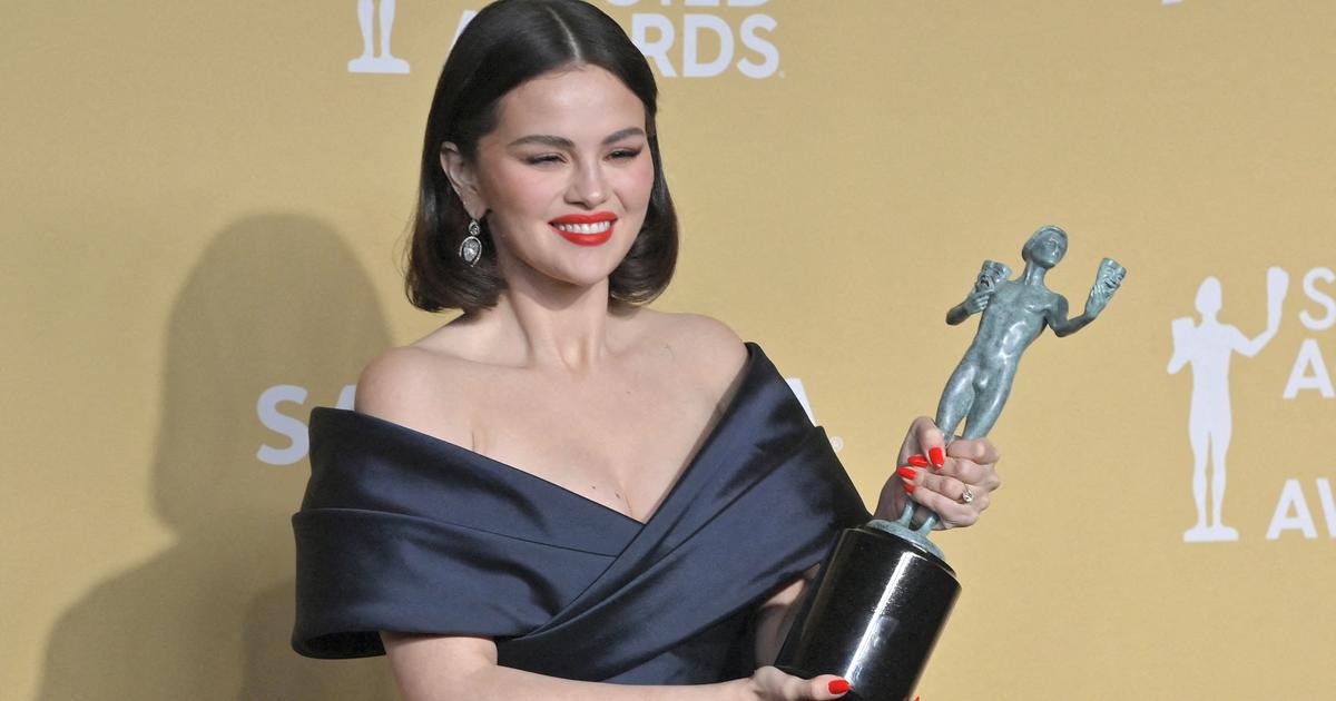 PHOTOS – Selena Gomez, Ariana Grande, Pamela Anderson… envolée de robes  somptueuses aux SAG Awards 2025