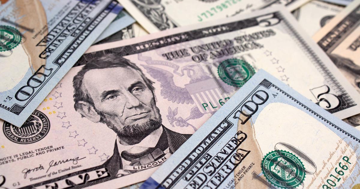 彼のアメリカの銀行から誤って81,000億ドルの顧客がクレジットされた顧客