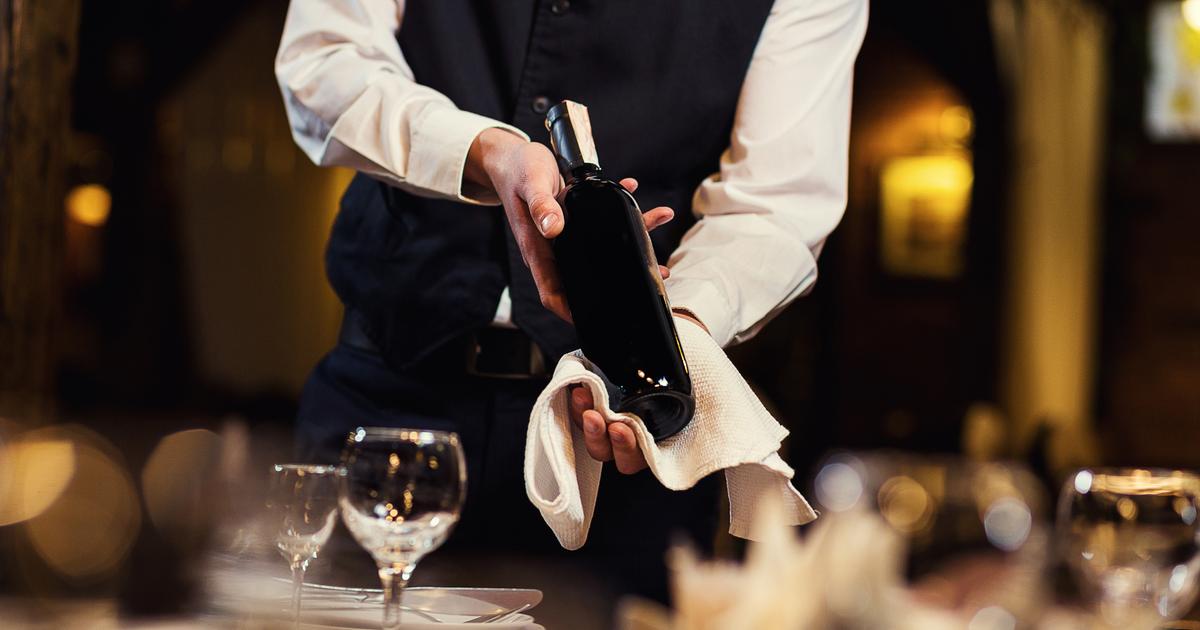 «À ce prix-là, tout le monde se les arracherait» : pourquoi certains restaurants n’affichent-ils pas leurs meilleurs vins sur la carte ?