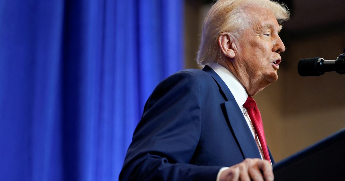 ドナルド・トランプは、彼を批判するメディアを「違法な」実践を非難する