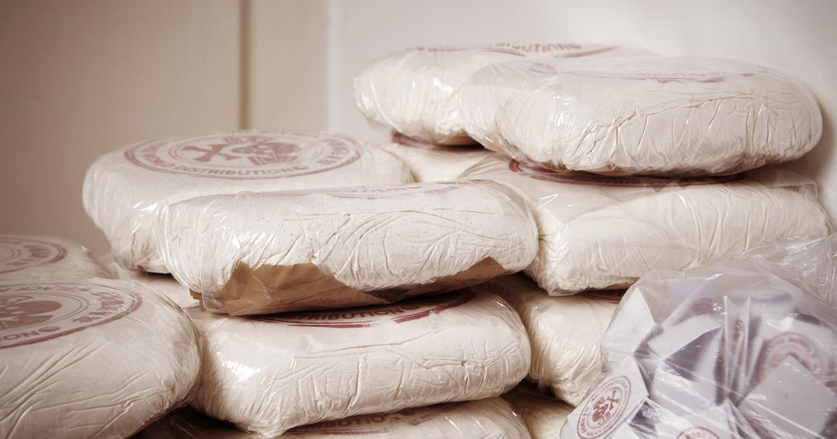 Plus de 800 kg de cocaïne saisis par les douanes dans un poids lourd sur l'autoroute A7