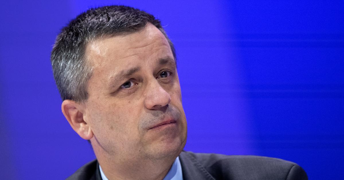 エリーセはルクレモントの任務を終わらせ、バーナード・フォンタナをグループの大統領職に提案する