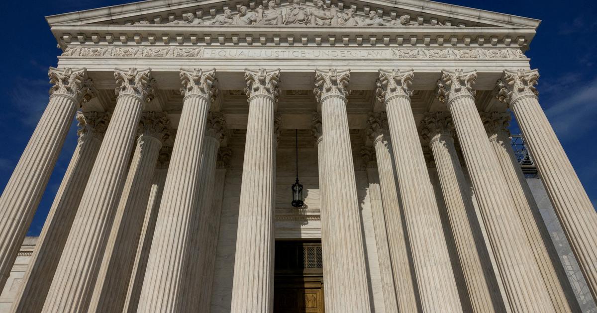 États-Unis : la Cour suprême américaine suspend une décision ordonnant la réembauche de fonctionnaires licenciés