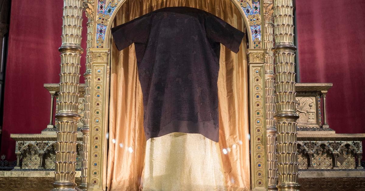 À Argenteuil, mystère et dévotion autour de la sainte tunique du Christ