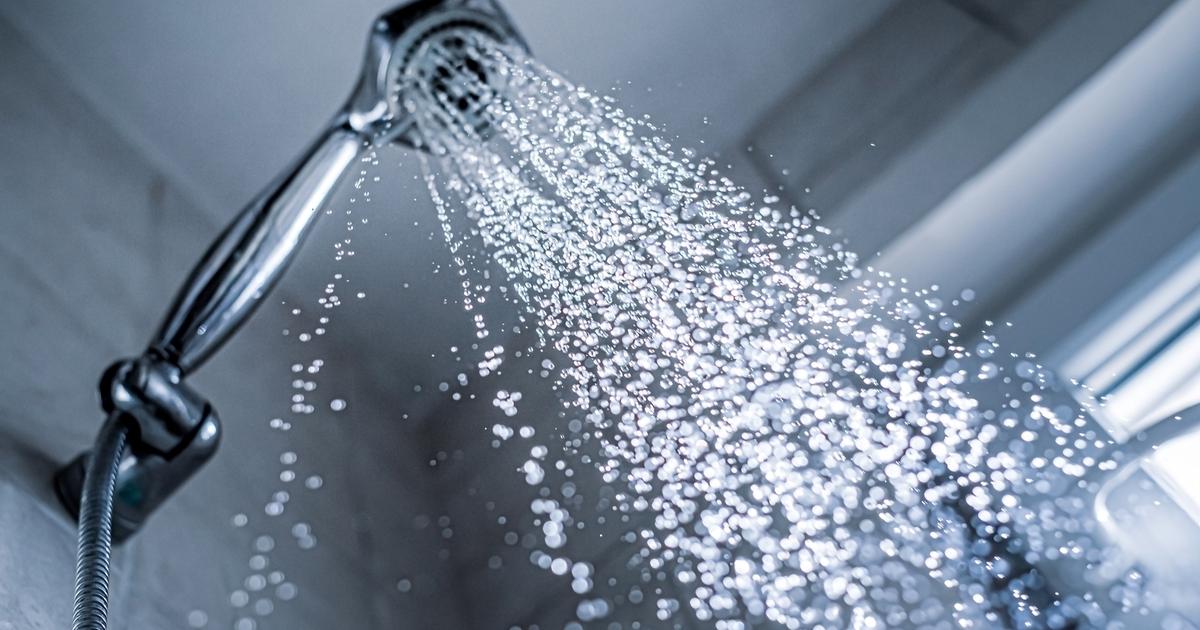 Comment faire des économies d’eau avec un astucieux système sur sa douche