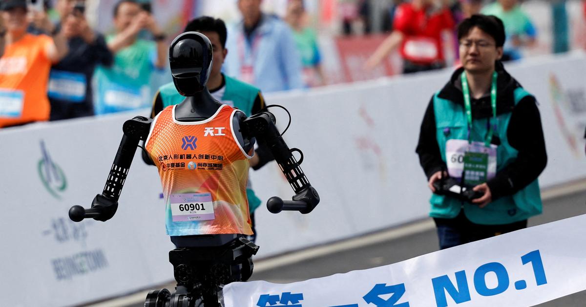Semi-marathon de Pékin : des robots humanoïdes ont terminé la course face aux humains