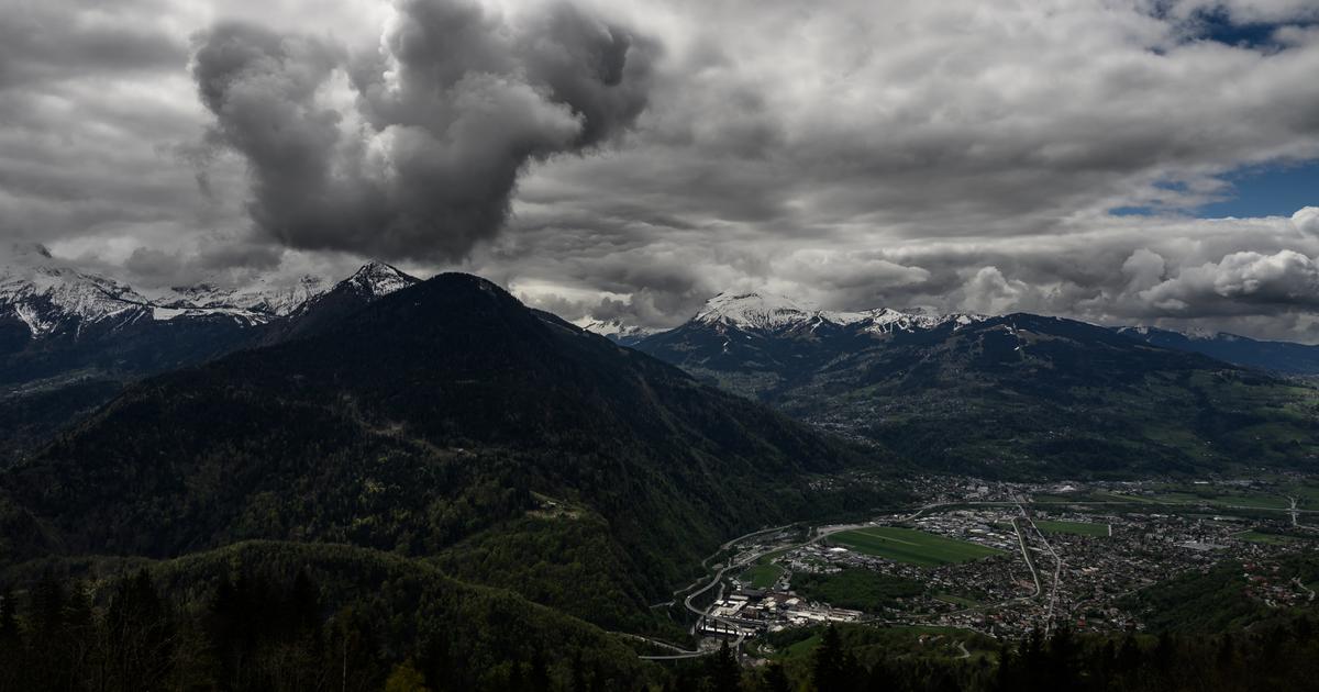 «Dès qu’il fait beau, il y a le brouillard» : la «peuf», cette brume épaisse qui est en train de submerger le mont Blanc