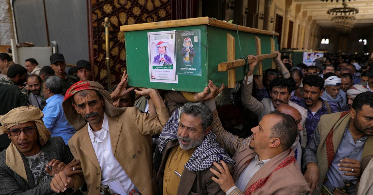 US Strikes in Yemen: 800 Airstrikes Kill Hundreds of Houthis