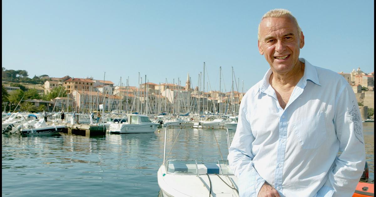 Michel Fugain : sa maison avec vue sur la mer en Corse, un véritable havre de paix