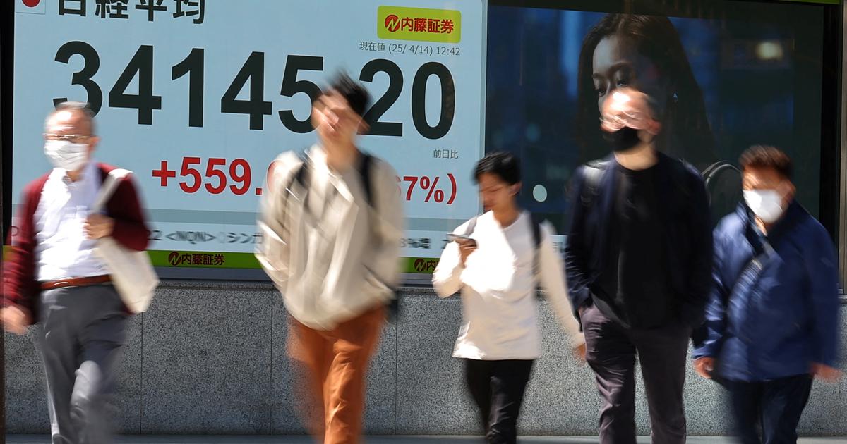 Global Scholarships Boosted by Sino-American Dialogue