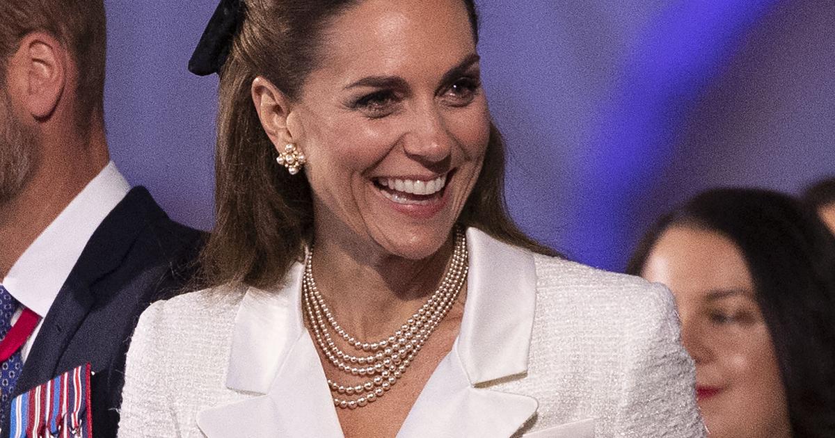 L’inattendue robe-blazer blanche de Kate Middleton au concert du 8 mai à Londres