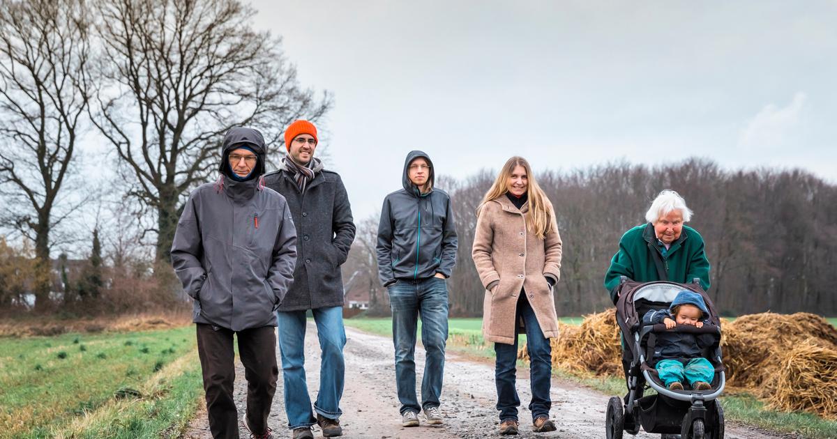 «J’ai honte, mais sans eux, je ne tiendrais pas financièrement» : ces jeunes actifs qui dépendent de leurs grands-parents