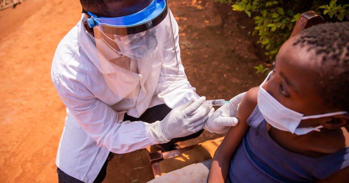 «Il pourrait éviter plus de 200.000 morts d’ici à 2040 » : un vaccin à l’essai pour protéger les adultes de la tuberculose