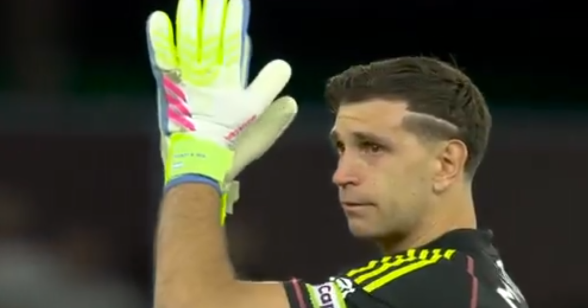 Aston Villa : Emiliano Martinez a quitté le terrain en larmes