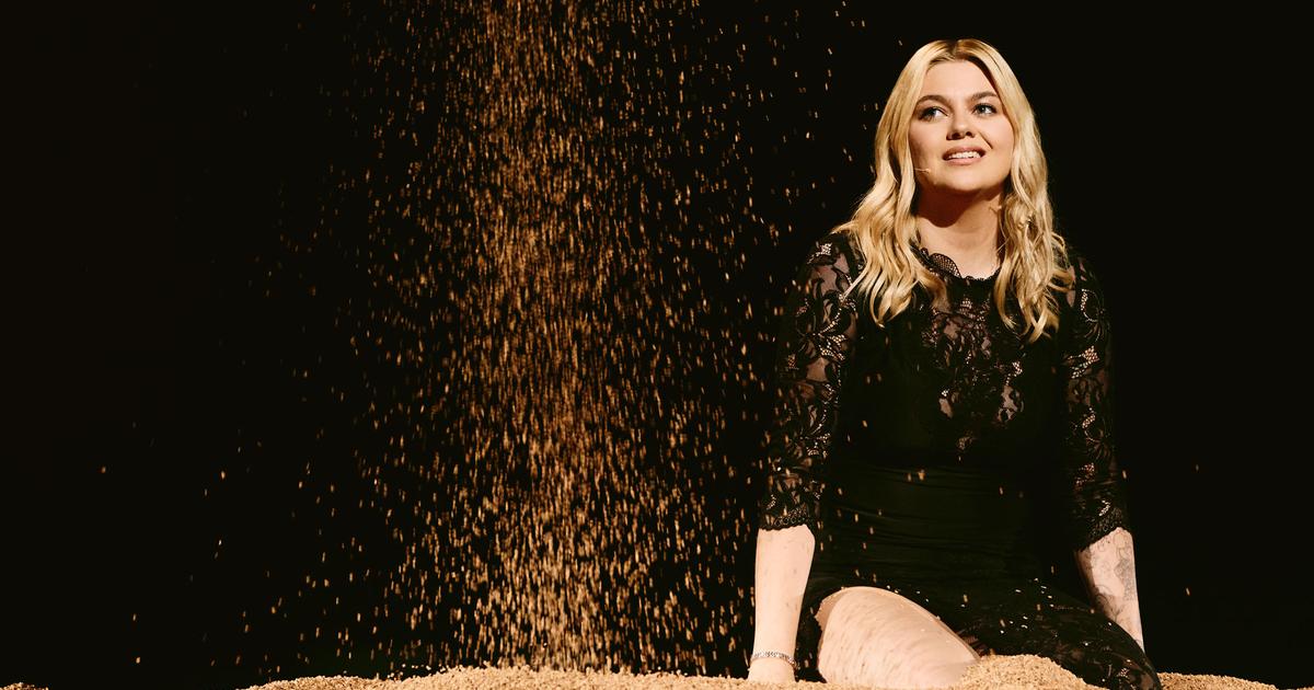 Stéphane Bern Updates on Louane Post-Eurovision