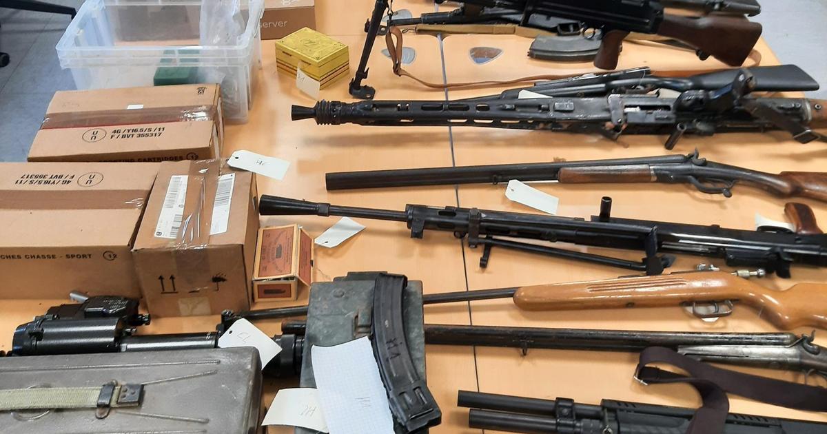 Mitrailleuse de guerre et fusil à pompe: un impressionnant arsenal saisi dans la campagne lyonnaise