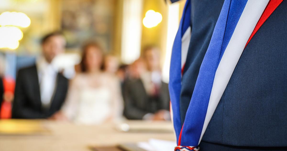 « nous, maires, demandons l’interdiction des mariages d’étrangers en situation irrégulière ou sous oqtf »