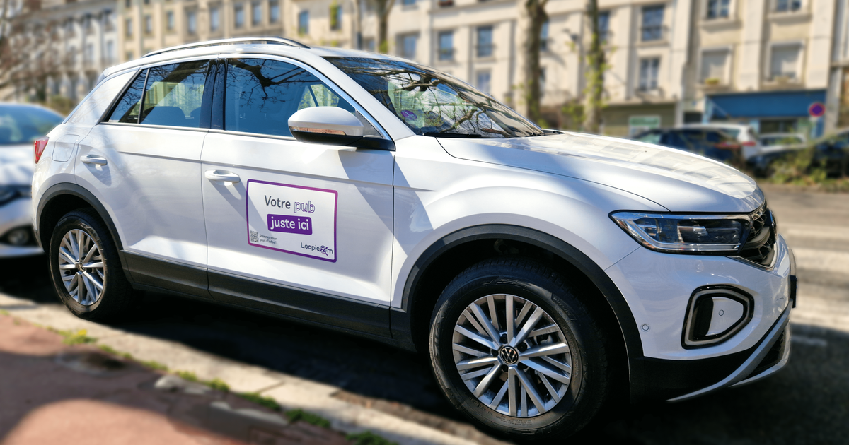 J’ai collé un autocollant publicitaire sur ma voiture, voici combien ça me rapporte chaque mois