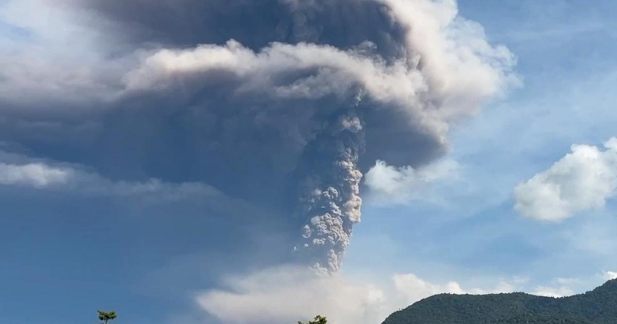 En Indonésie, le volcan Lewotobi Laki-Laki entre à nouveau en éruption sur l’île de Flores