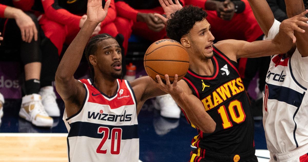 NBA : les Français Risacher et Sarr élus dans le meilleur cinq des rookies