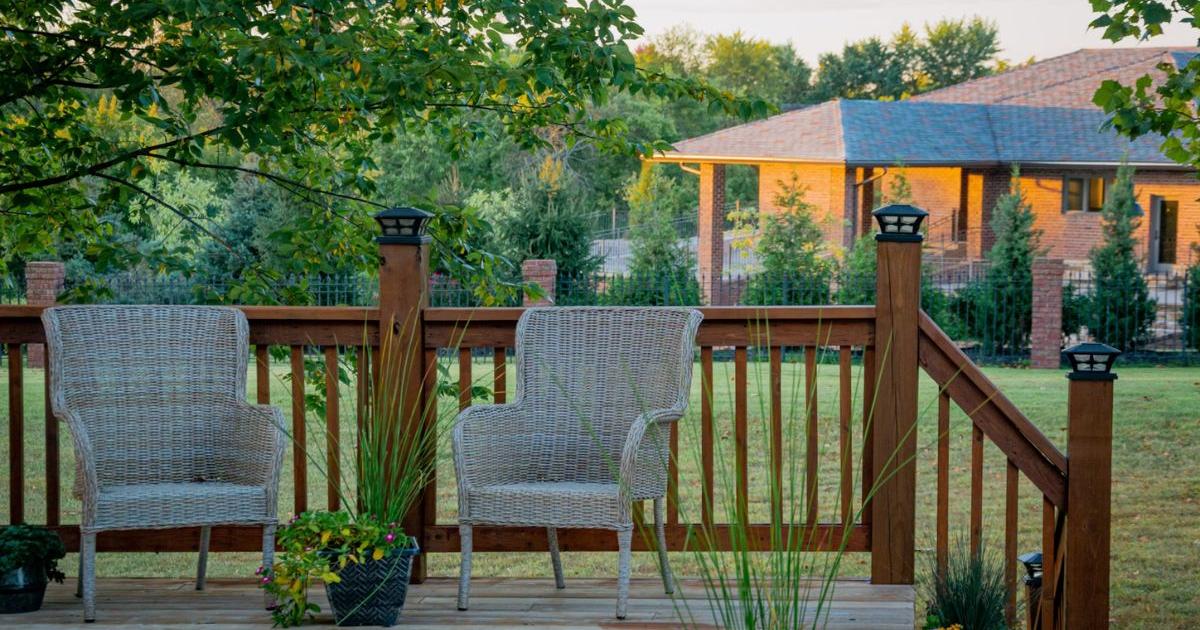Jardin : ce lot avec tondeuse sans fil et accessoires est vendu moins de 220 euros