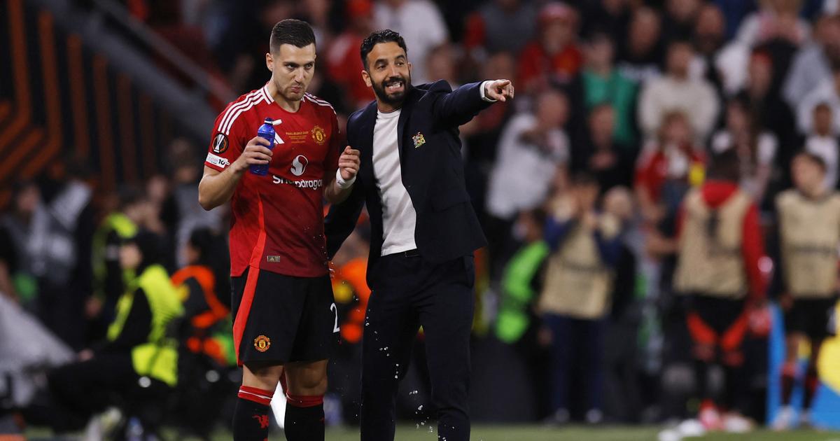 Ligue Europa : «Tout le monde doit réfléchir», martèle Diogo Dalot après la défaite de Manchester United en finale