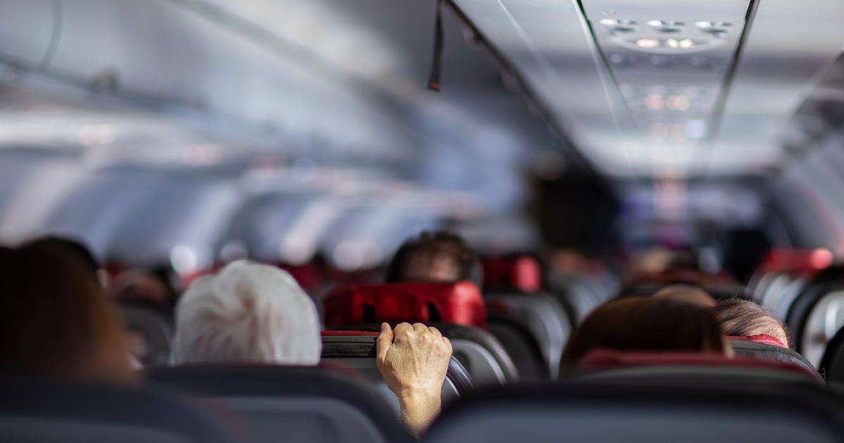 «Je pensais que ce serait mon dernier vol» : un avion se retrouve pris dans une violente tempête de grêle