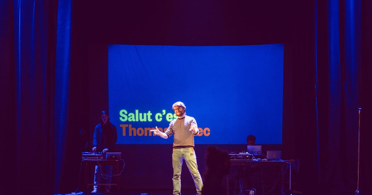 «cela devient un objet culturel non identifié»: quand le podcast devient un show sur scène qui remplit des salles
